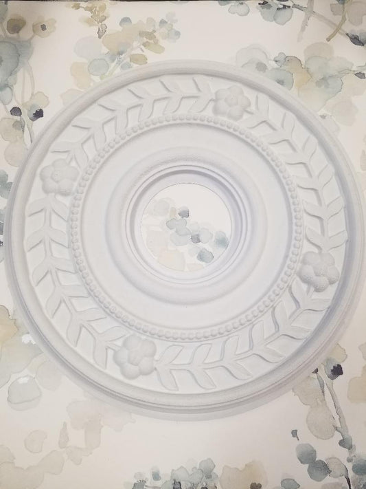 Small Ceiling Medallion - CLEARANCE