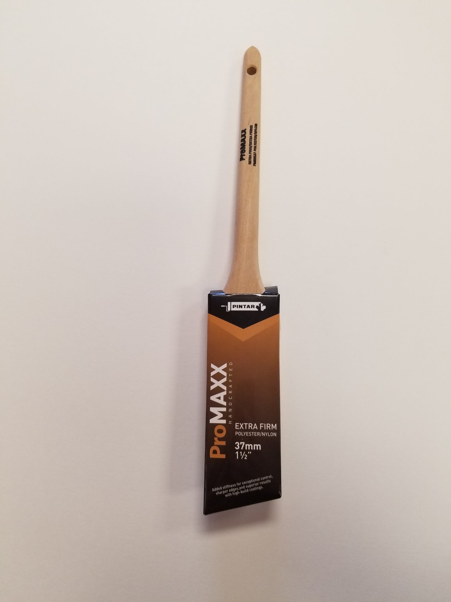 Pintar 1.5" Promaxx Poly/Ny Angled Rat Tail Brush Extra Firm
